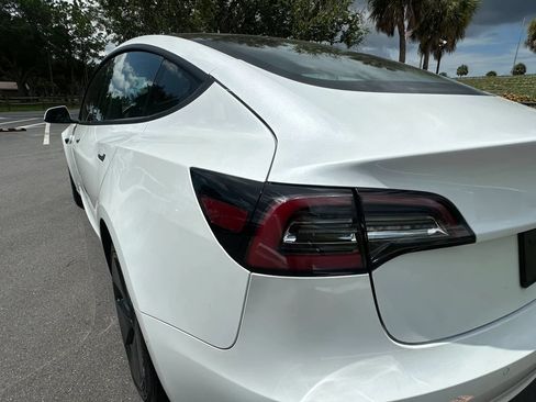 Used 2021 Tesla Model 3 Standard Range Plus RWD image 11