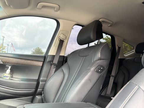 Used 2024 Genesis GV80 2.5T AWD/4WD image 19