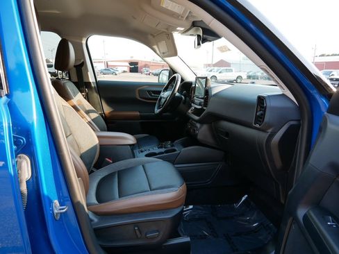 Used 2022 Ford Bronco Sport Outer Banks AWD/4WD image 8