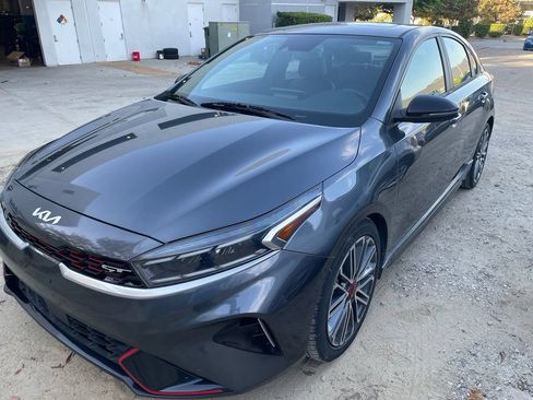 Used 2022 Kia Forte GT w/ GT2 Package FWD image 4