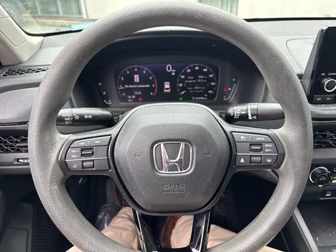 Used 2023 Honda Accord LX image 15
