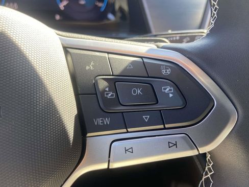 New 2026 Volkswagen Atlas Cross Sport SE image 24