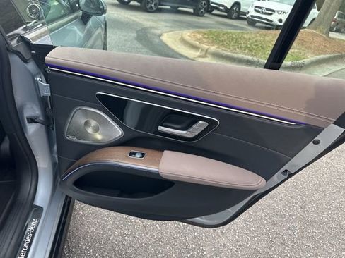 Certified 2023 Mercedes-Benz EQS 450+ EQS 450+ image 17