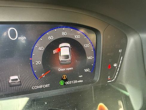 Used 2026 Acura Integra A-Spec FWD image 4
