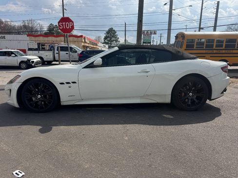 Used 2014 Maserati GranTurismo Sport RWD image 3