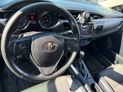 Used 2014 Toyota Corolla S image 11