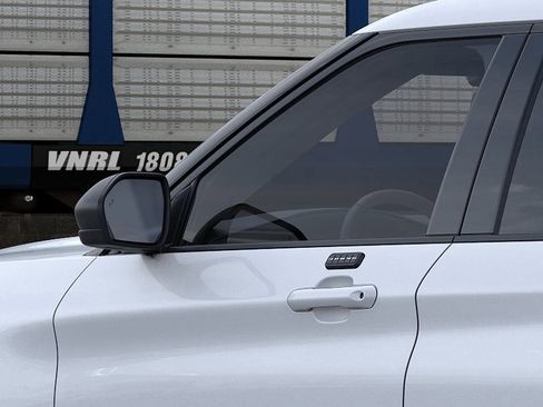 New 2026 Ford Explorer Active image 25