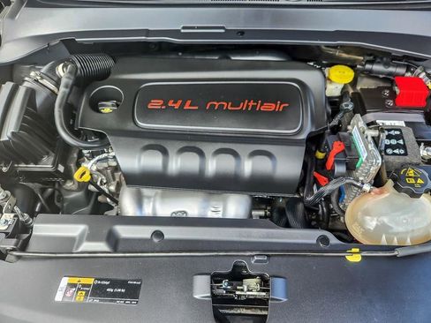 Used 2022 Jeep Compass Trailhawk w/ Trailhawk Elite Group image 27