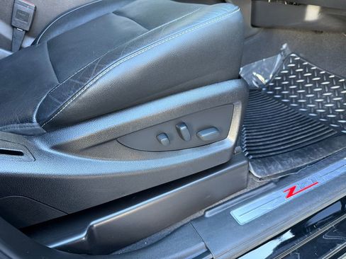 Used 2019 Chevrolet Silverado 2500 LTZ w/ Duramax Plus Package image 18