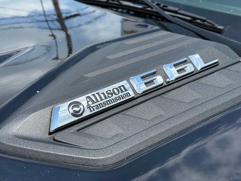 Used 2024 Chevrolet Silverado 2500 LT AWD/4WD image 13