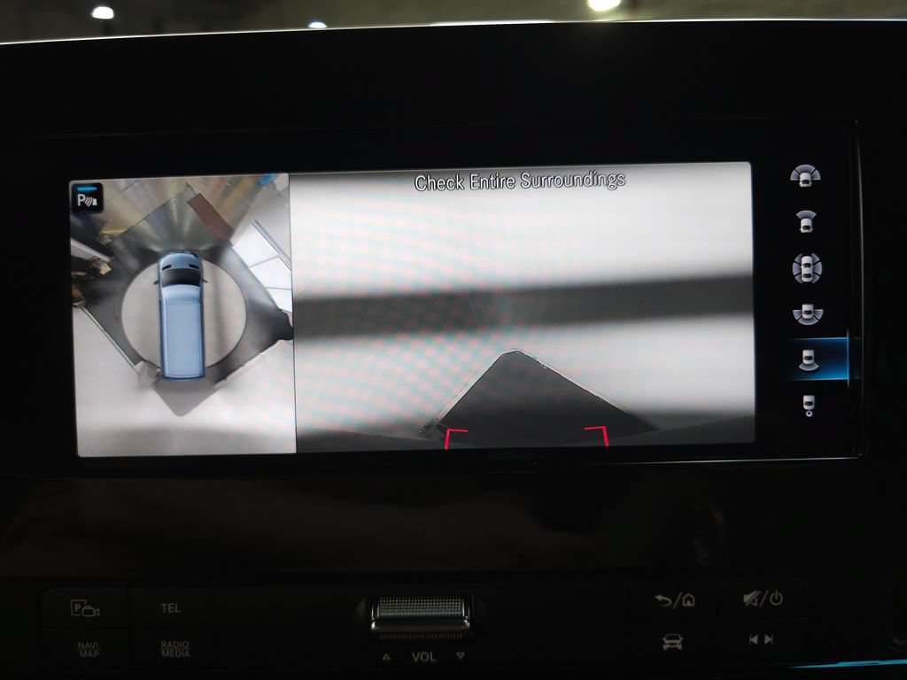 Used 2024 Mercedes-Benz Sprinter 2500 image 16