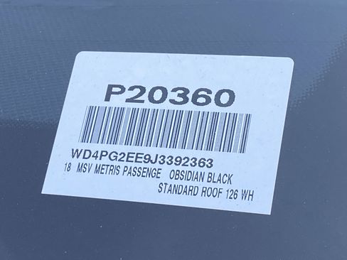 Used 2018 Mercedes-Benz Metris Passenger image 32