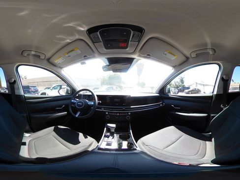 Used 2025 Hyundai Tucson SEL FWD image 44