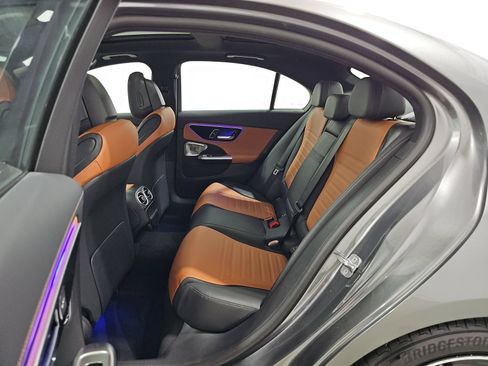 Used 2024 Mercedes-Benz C 300 4MATIC Sedan image 8