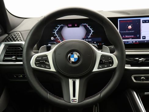 Used 2026 BMW X6 M60i image 39