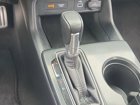 Used 2023 Honda Civic Sport image 14