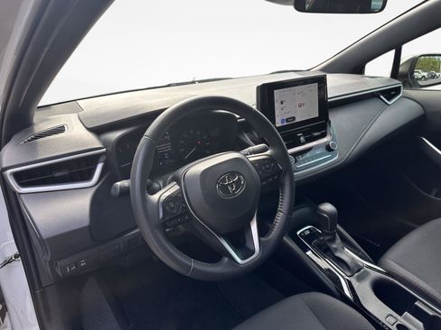 Certified 2024 Toyota Corolla SE FWD image 11