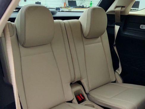 Used 2024 Mercedes-Benz GLE 350 4MATIC image 22