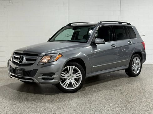 Used 2014 Mercedes-Benz GLK 350 4MATIC image 2