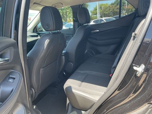 Used 2025 Buick Encore GX Preferred FWD image 12