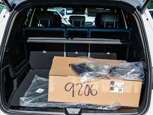New 2026 Mercedes-Benz GLB 250 image 25