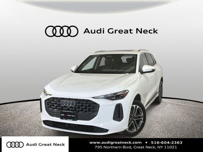 Used 2025 Audi Q5 Premium w/ Convenience Package