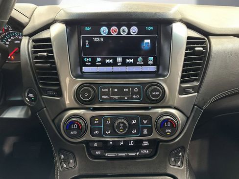 Used 2018 Chevrolet Tahoe Premier w/ RST 6.2L Performance Edition AWD/4WD image 18