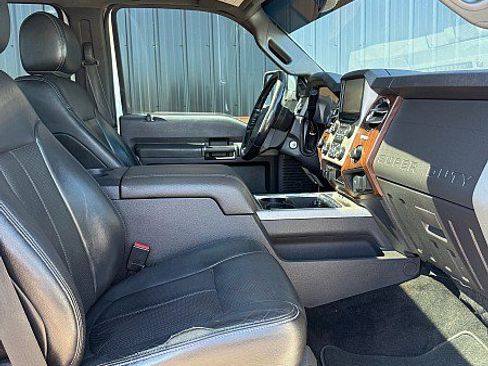 Used 2013 Ford F350 Lariat w/ Lariat Chrome Pkg AWD/4WD image 8