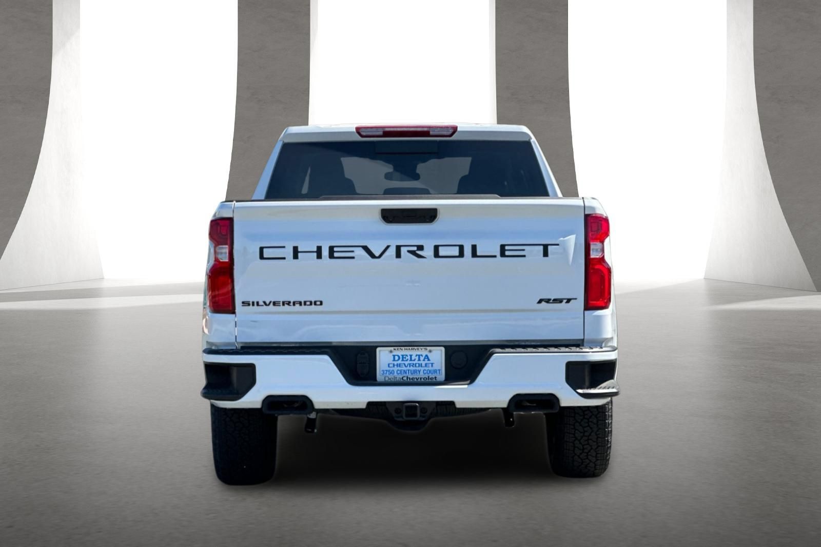 New 2026 Chevrolet Silverado 1500 RST w/ Redline Edition AWD/4WD image 5