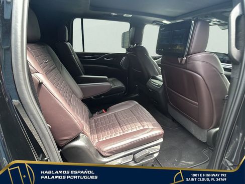 Certified 2024 Cadillac Escalade ESV Sport Platinum AWD/4WD image 29