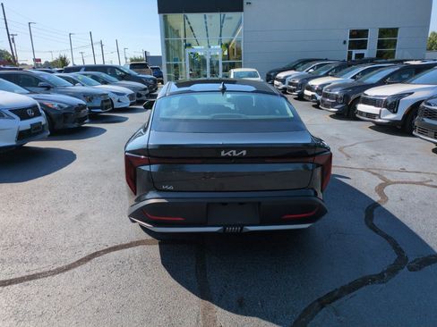 Used 2025 Kia K4 FWD image 6