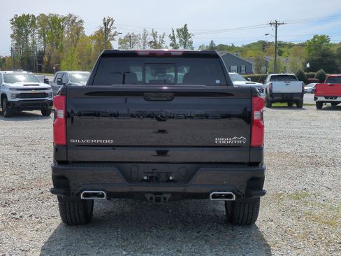 New 2026 Chevrolet Silverado 1500 High Country AWD/4WD image 8