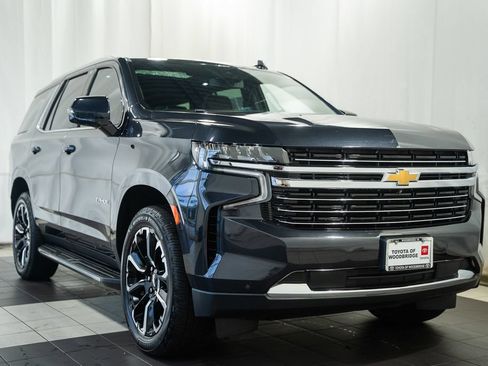 Used 2023 Chevrolet Tahoe LT w/ Luxury Package AWD/4WD image 1
