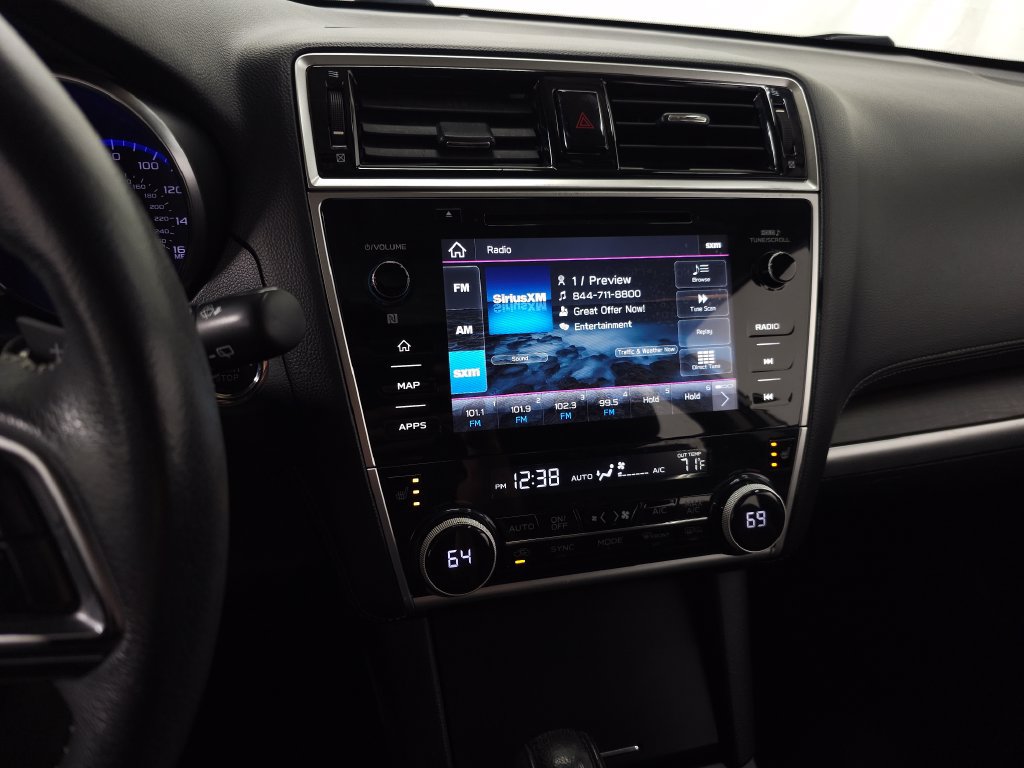 Used 2019 Subaru Outback 3.6R Limited AWD/4WD image 21
