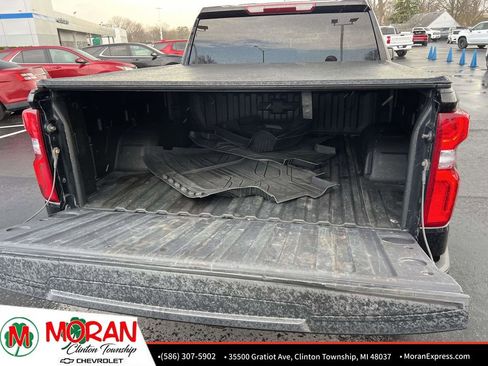 Certified 2024 Chevrolet Silverado 1500 RST image 11