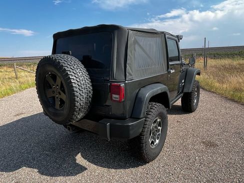 Used 2010 Jeep Wrangler Sahara w/ Dual Top Group AWD/4WD image 5