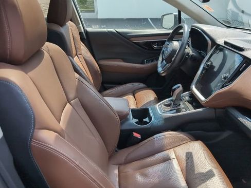 Used 2022 Subaru Outback Touring AWD/4WD image 26