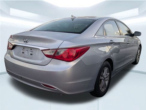 Used 2011 Hyundai Sonata GLS w/ Popular Equipment Pkg 2 image 5