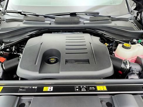 New 2026 Land Rover Range Rover Sport SE AWD/4WD image 32
