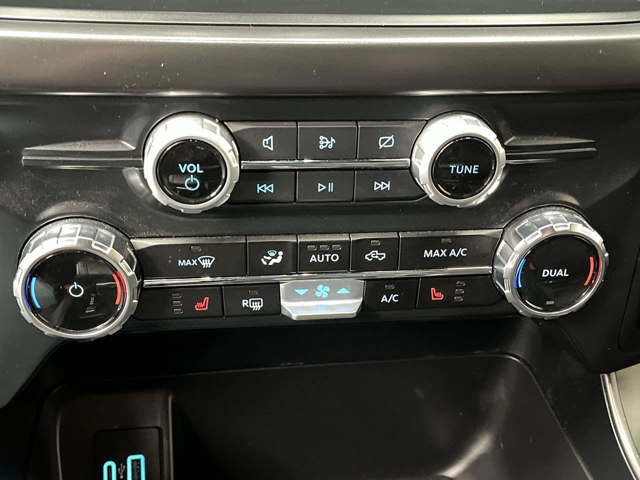 Used 2024 Ford F150 XLT w/ Equipment Group 302A MID AWD/4WD image 23