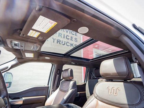 Used 2023 Ford F350 King Ranch AWD/4WD image 17