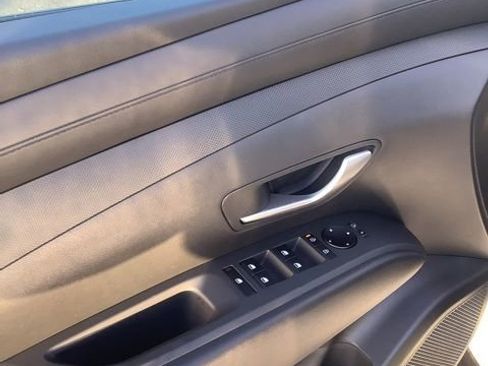 Certified 2026 Hyundai Santa Cruz SE FWD image 18
