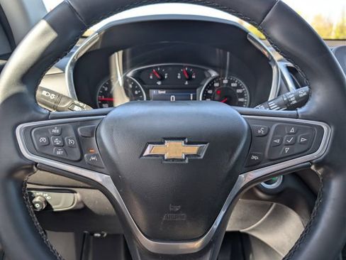 Used 2023 Chevrolet Equinox LT FWD image 21