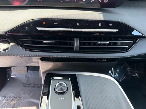 New 2026 Buick Enclave Sport Touring image 25