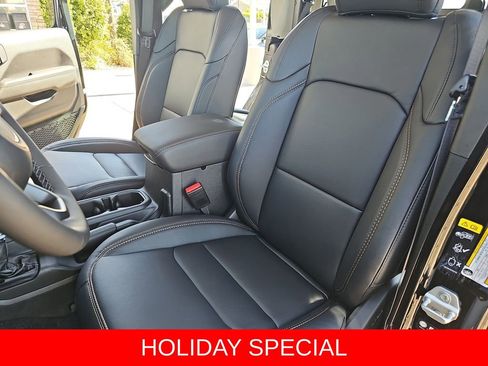 New 2025 Jeep Gladiator Willys image 14