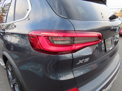 Used 2019 BMW X5 xDrive40i w/ Executive Package image 10