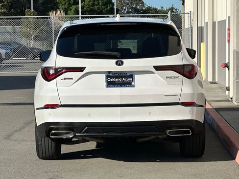 Certified 2023 Acura MDX A-Spec image 6