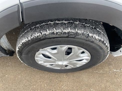 Used 2023 Ford Transit 350 XLT image 15