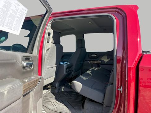 Used 2019 Chevrolet Silverado 1500 RST image 11