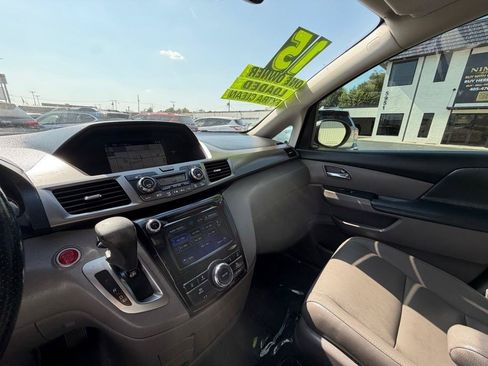 Used 2015 Honda Odyssey EX-L image 42